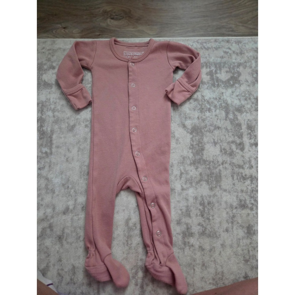 L'ovedbaby baby girl sleeper 0-3 mos